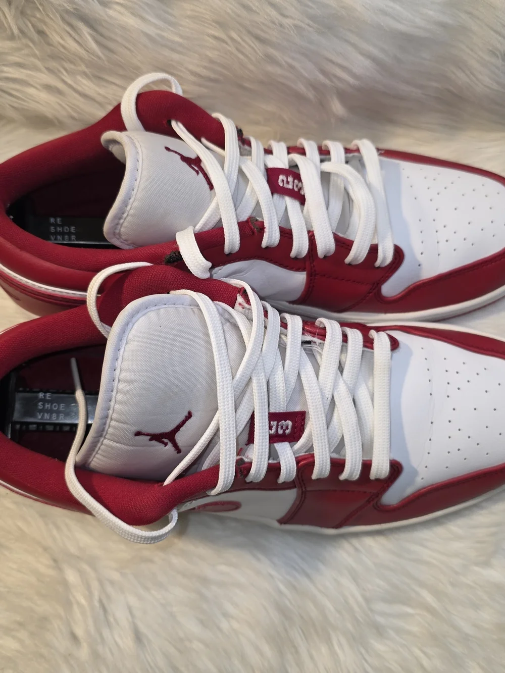 Nike Air Jordan 1 Low - White & Red